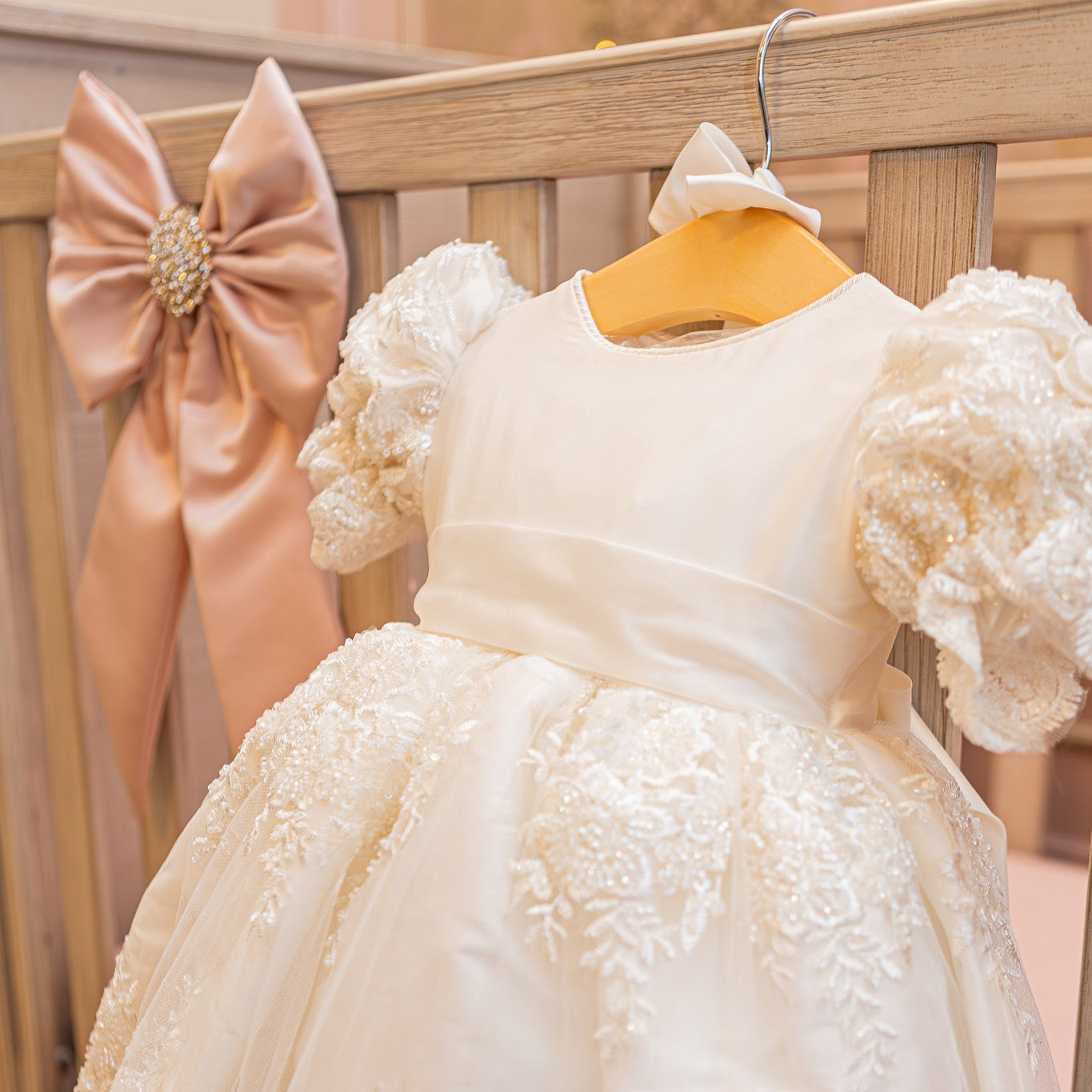 Satin Crib Bow Set