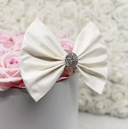 Pearl White Silk Taffeta Bow