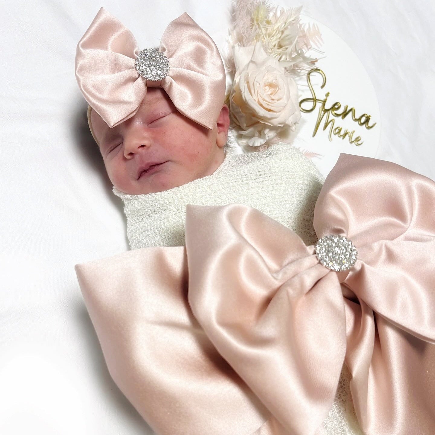 Satin Double Bow Swaddle Set (3-Pieces)