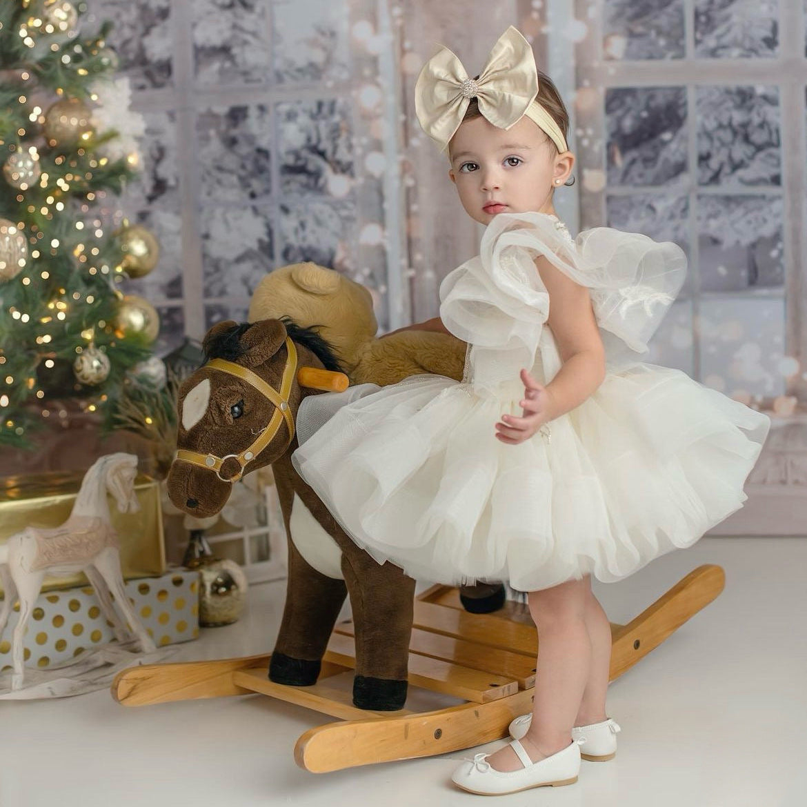 Soft Beige Silk Taffeta Bow