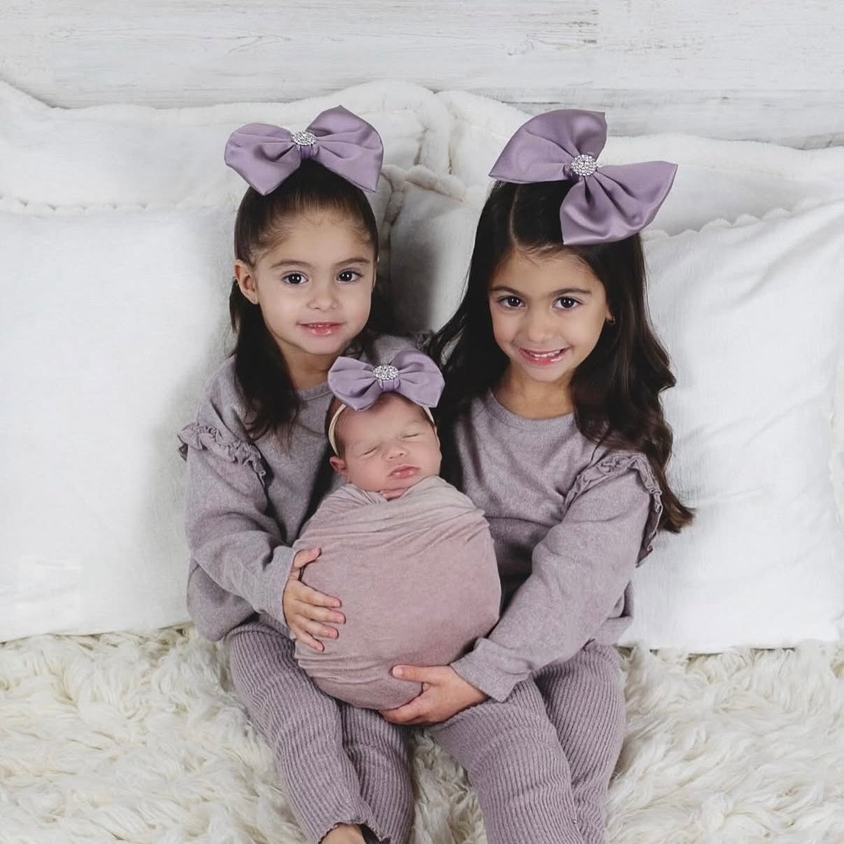 Light Mauve Satin Bow