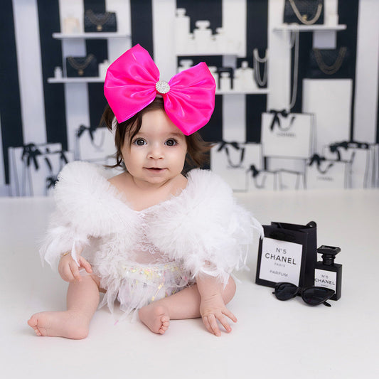 "It Girl" Neon Pink Bow